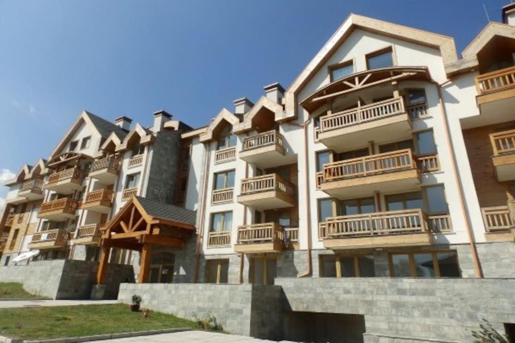 Secluded Mountain Cozy Studio With Fireplace Бансько Екстер'єр фото